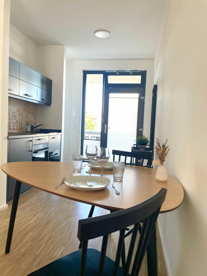 Campus Carree - Modernes Und Zentrales Apartment In Kassel Ngoại thất bức ảnh