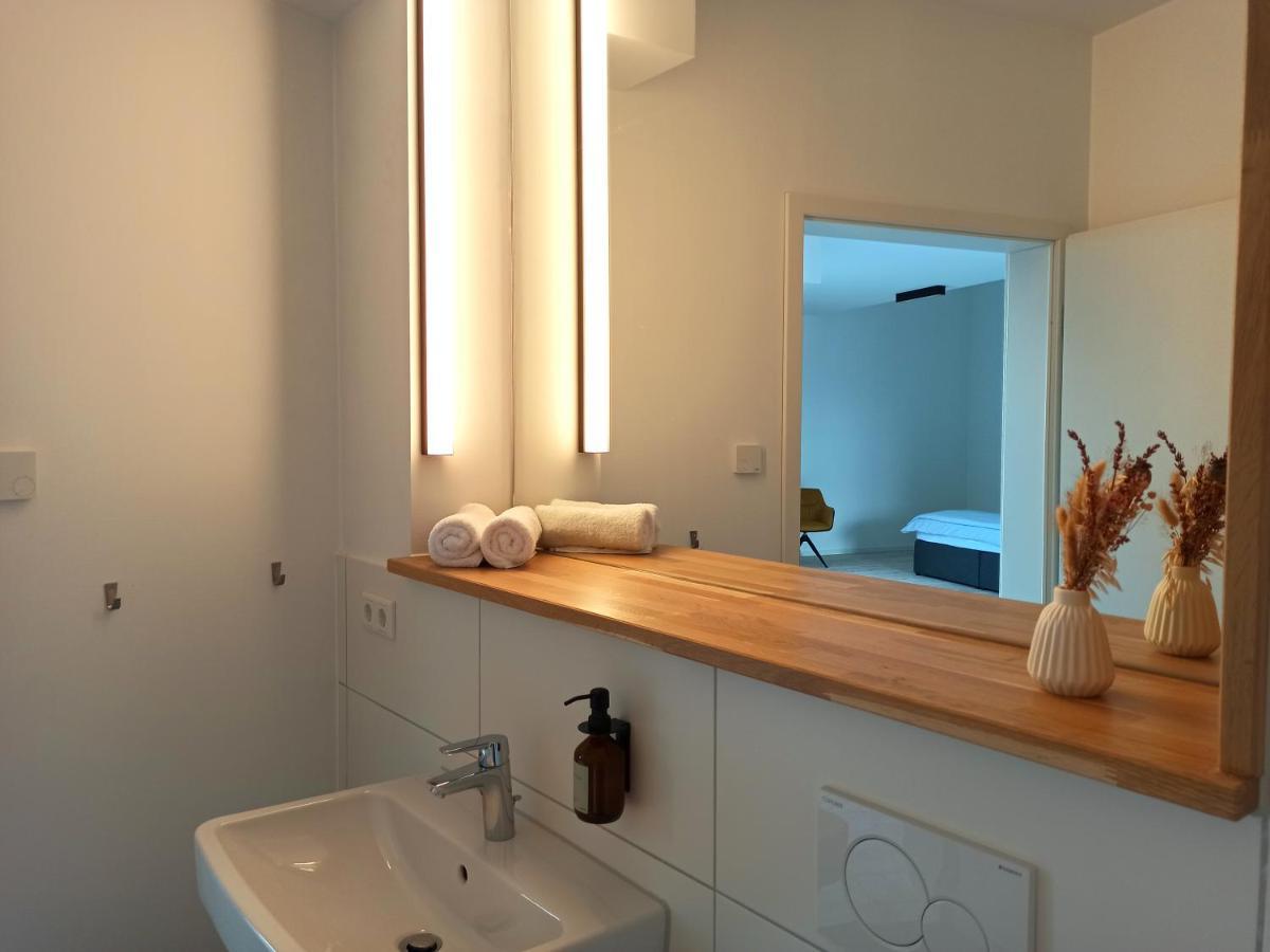 Campus Carree - Modernes Und Zentrales Apartment In Kassel Ngoại thất bức ảnh
